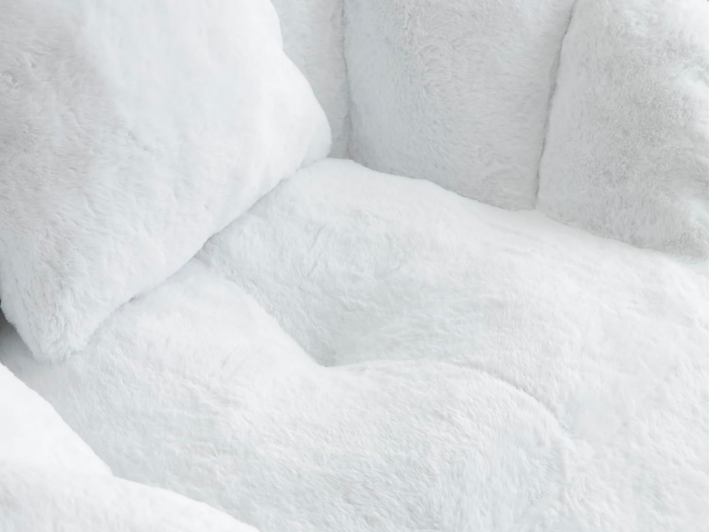 The Curve Pod Lounge