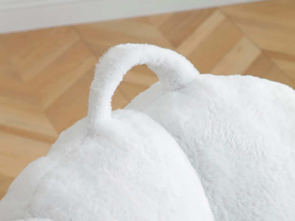 The Curve Pod Lounge